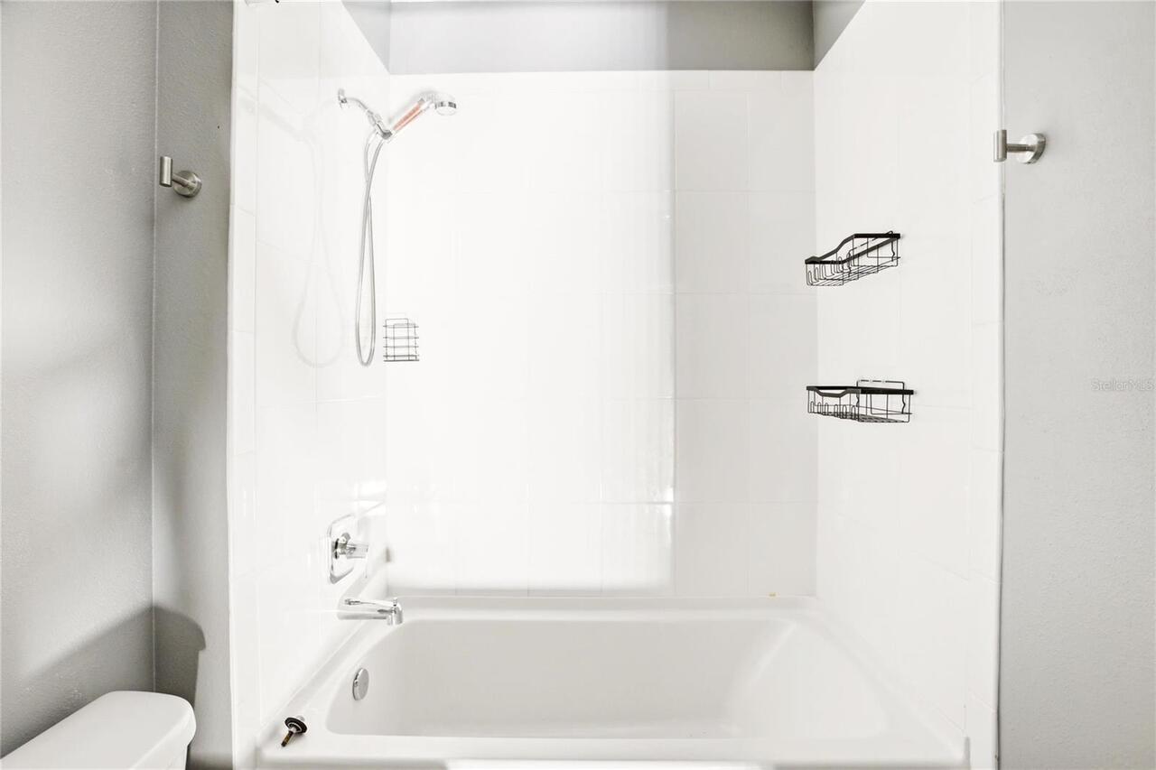 Listing Photo 23