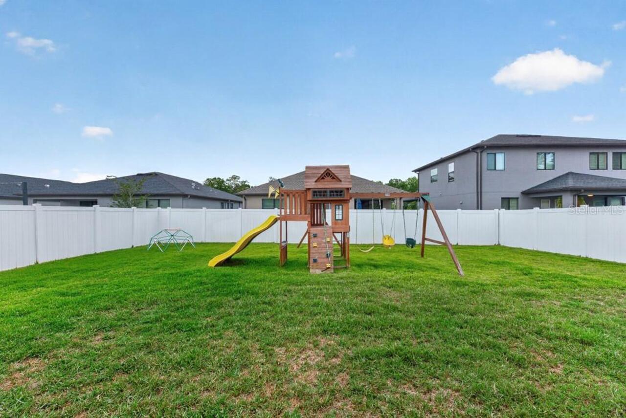 Listing Photo 37