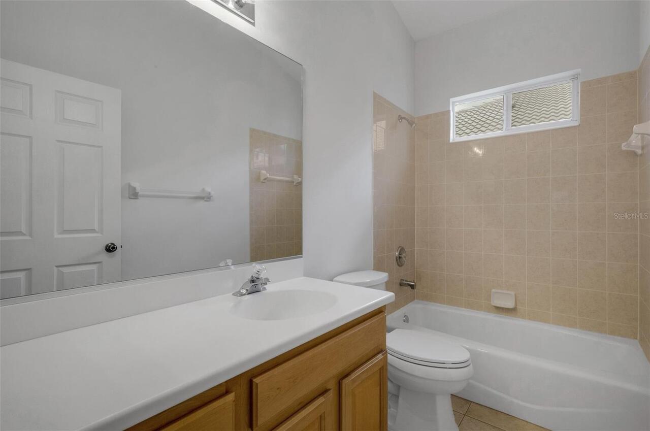 Listing Photo 11