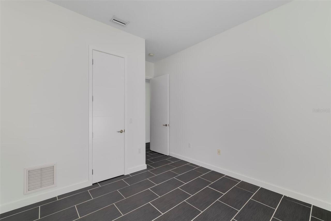 Listing Photo 24