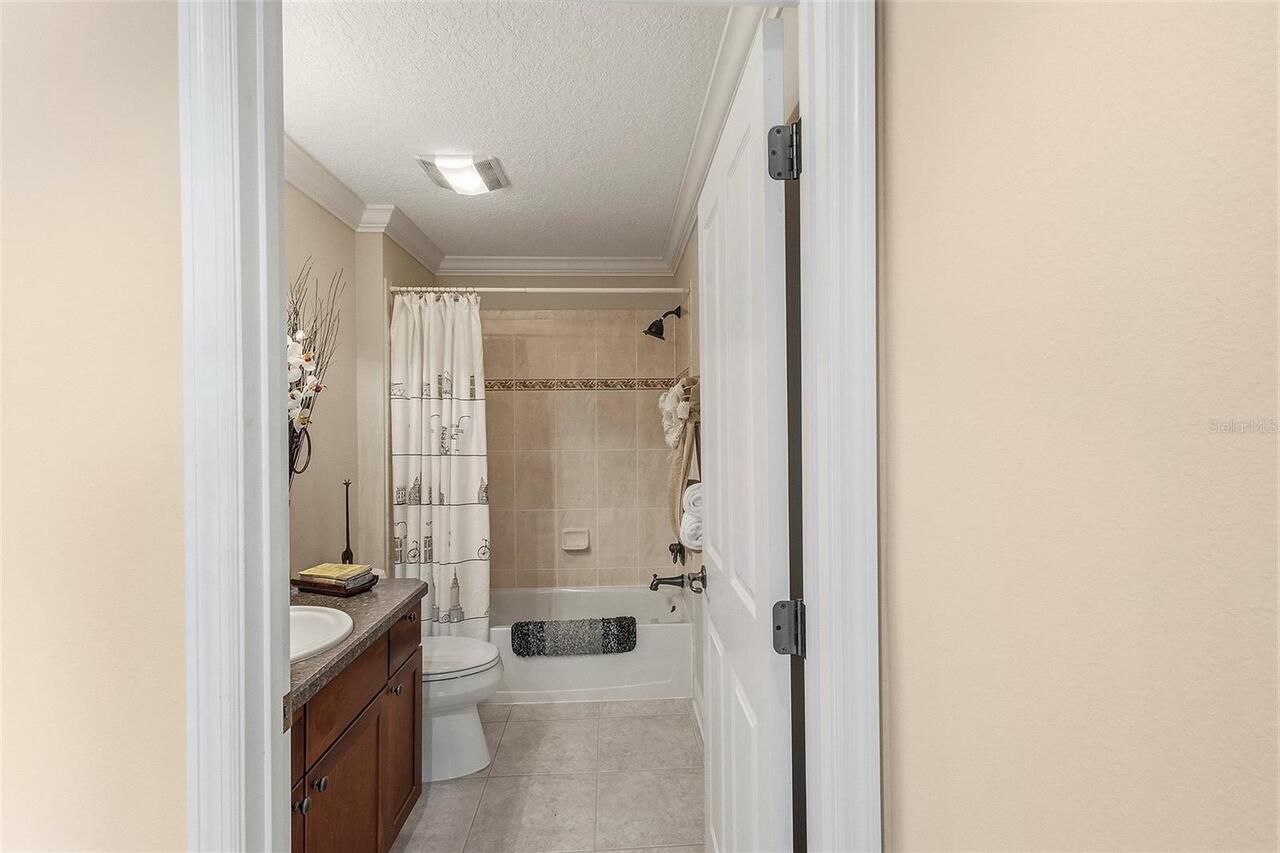 Listing Photo 32
