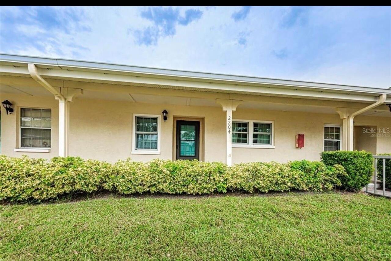 Listing Photo 8