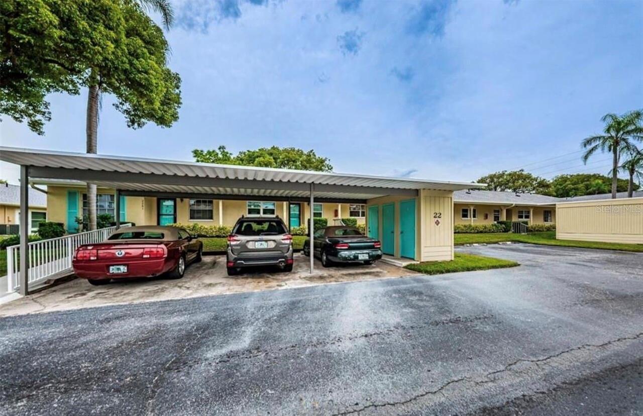 Listing Photo 11