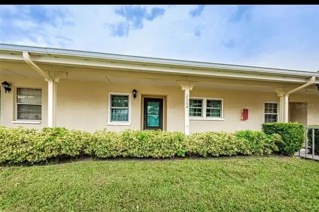 Listing Photo 8