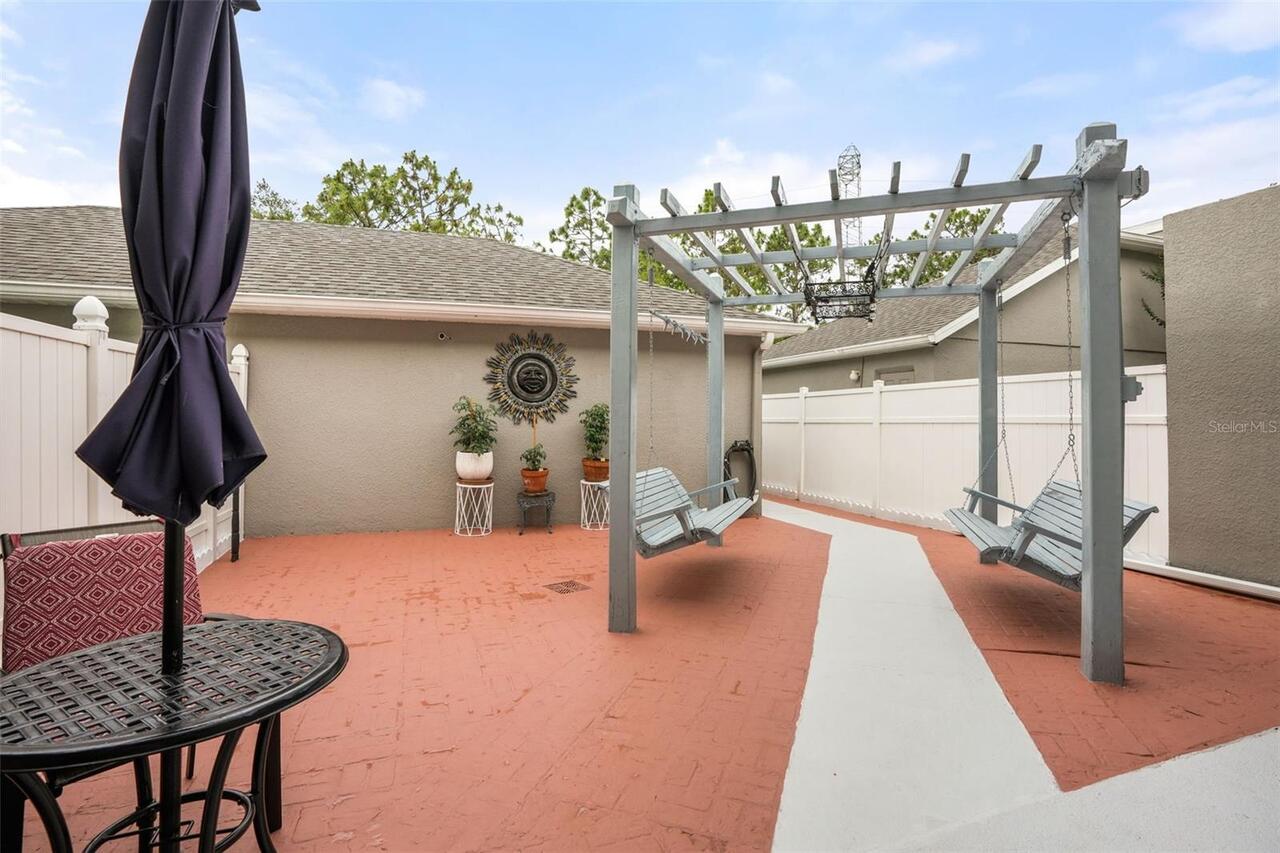 Listing Photo 16