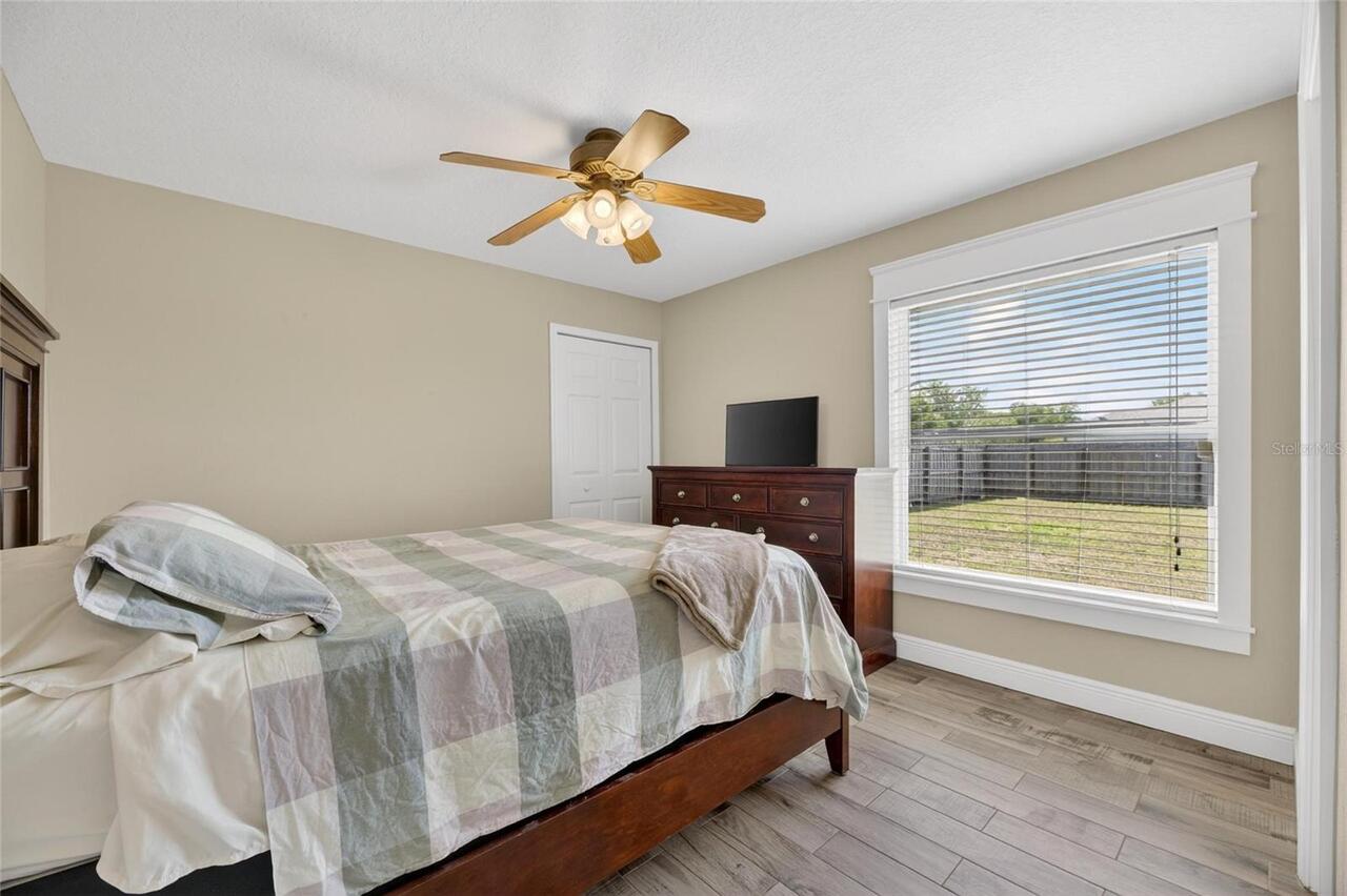Listing Photo 37
