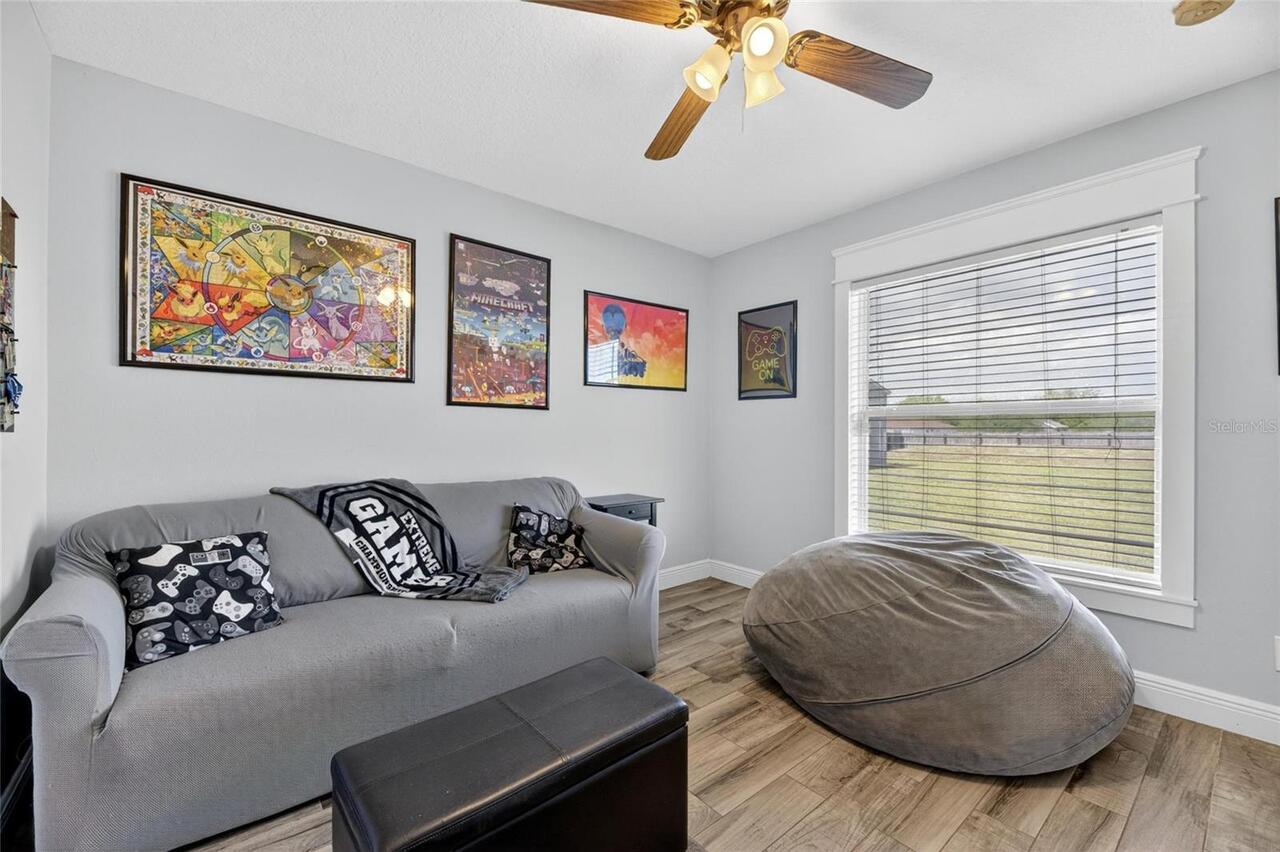 Listing Photo 43