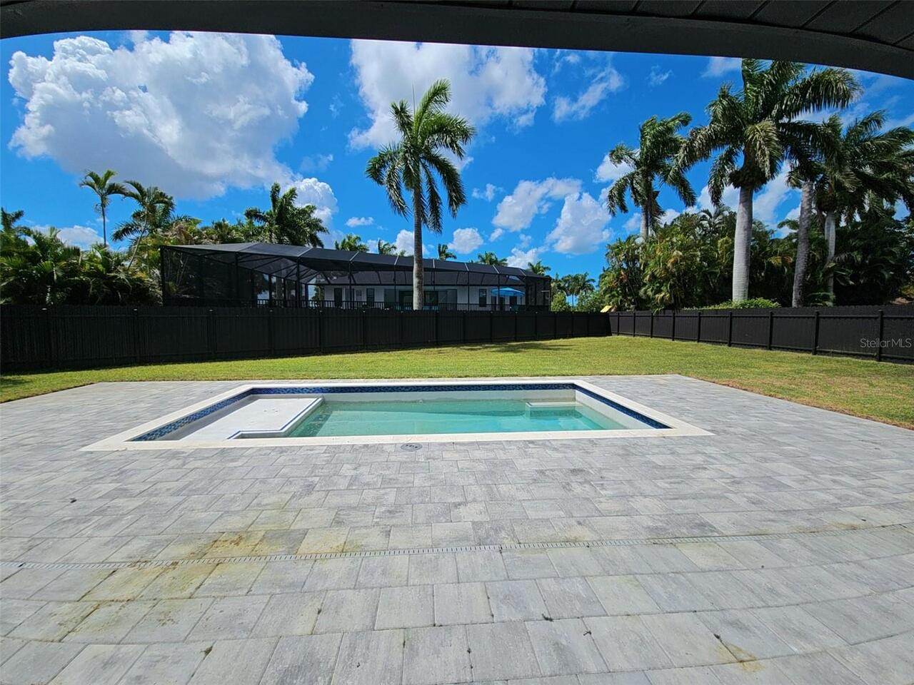 Listing Photo 21