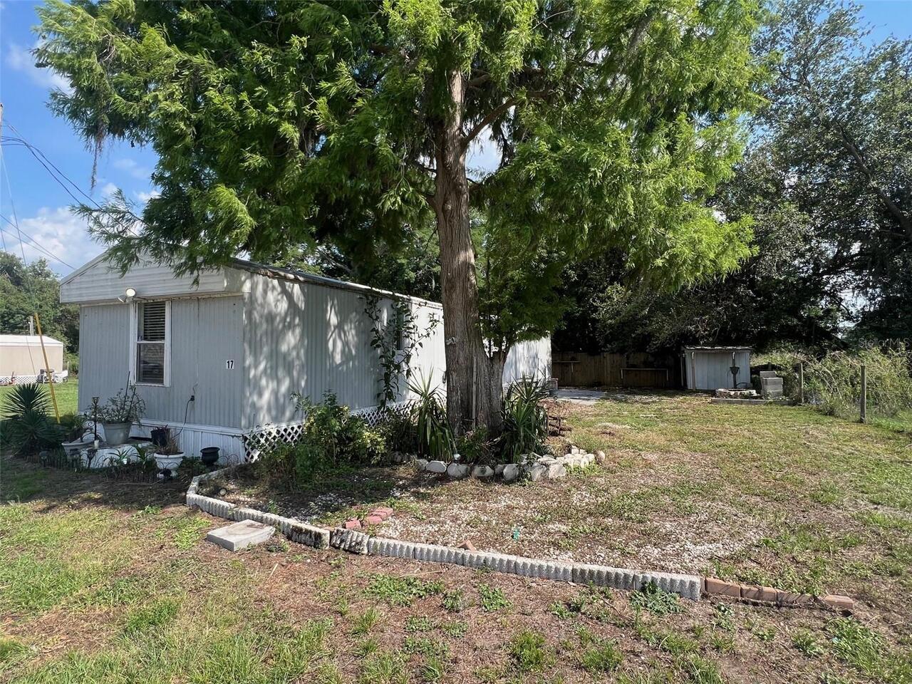 Listing Photo 9