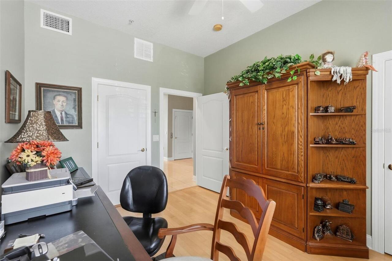 Listing Photo 15