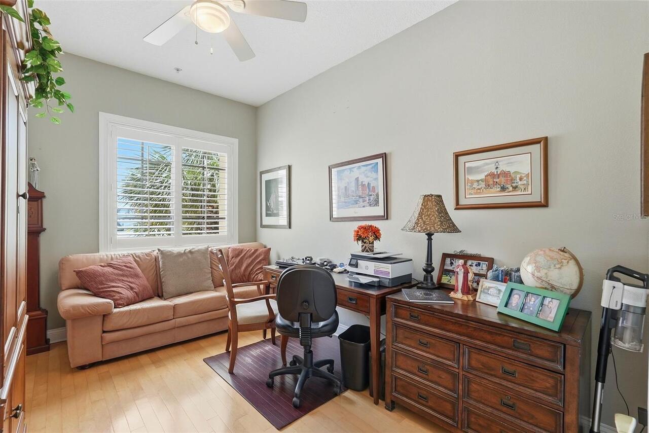 Listing Photo 16