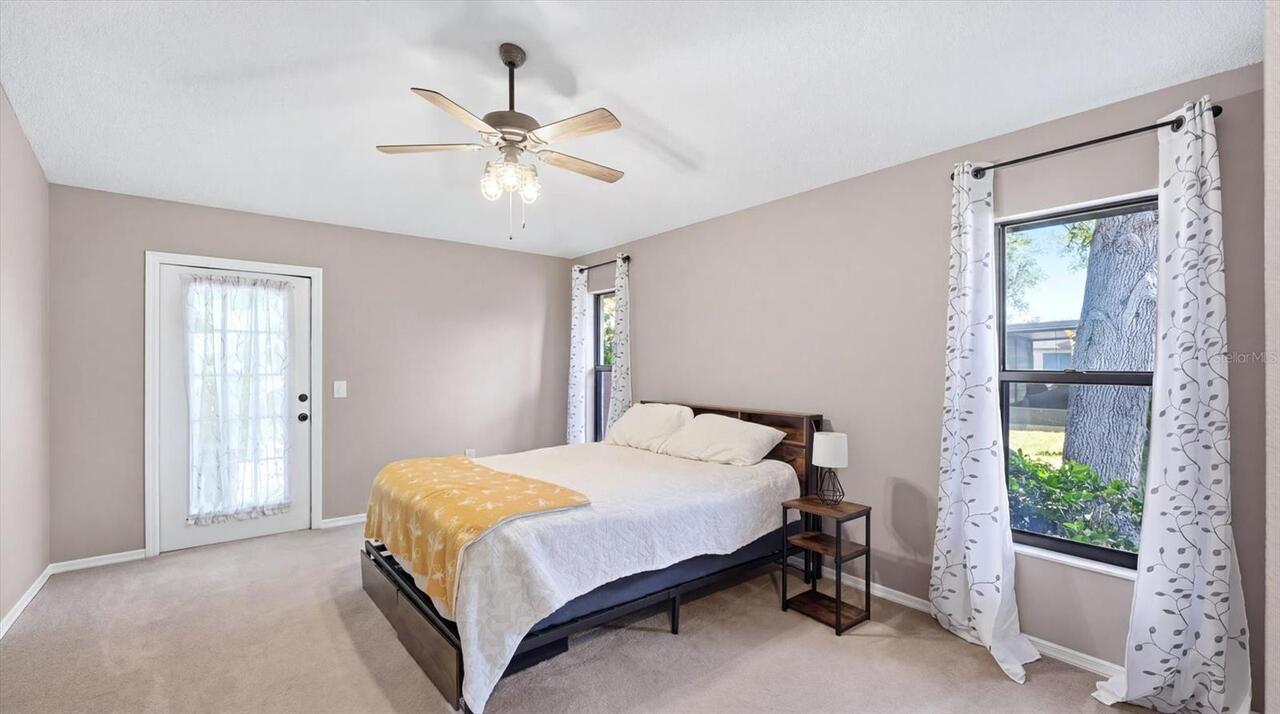 Listing Photo 15