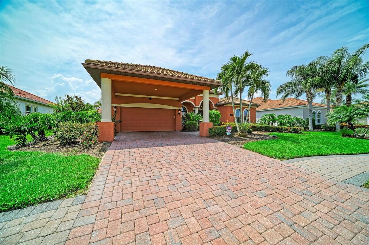 Listing Photo 12