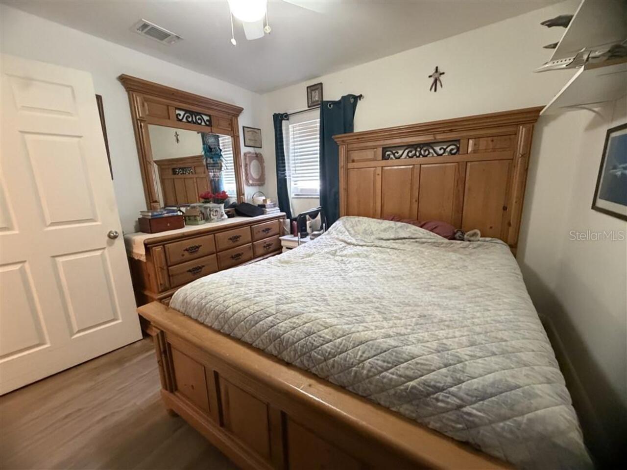 Listing Photo 9