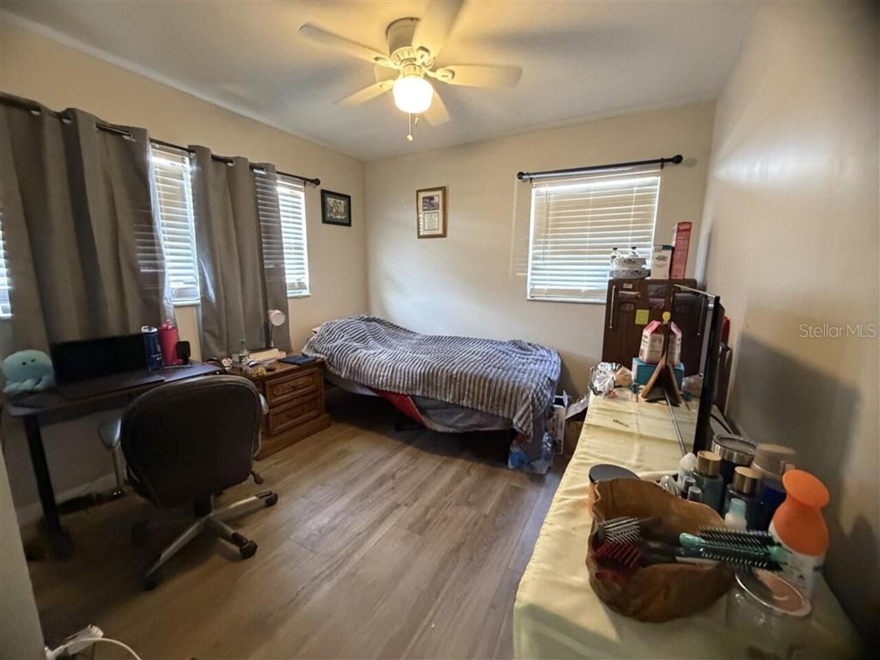 Listing Photo 10