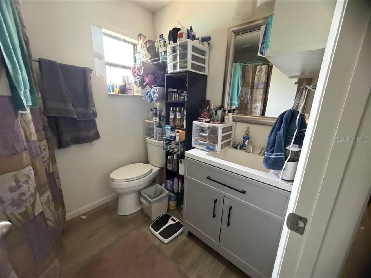Listing Photo 12