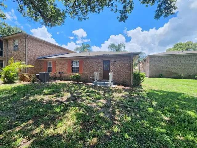Listing Photo 16