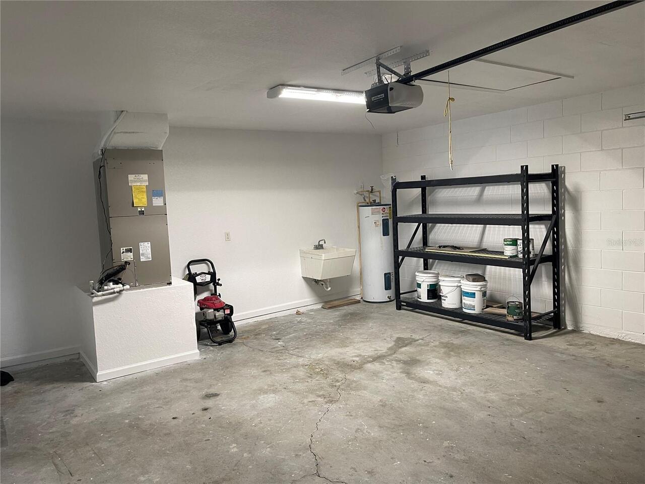 Listing Photo 17