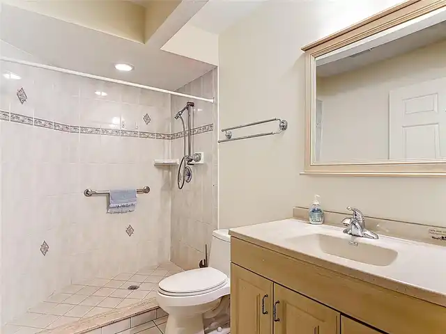 Listing Photo 45