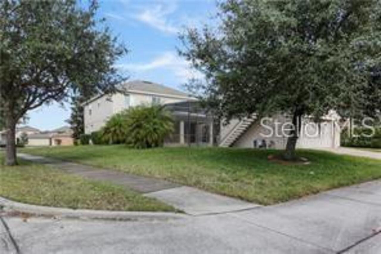Listing Photo 17