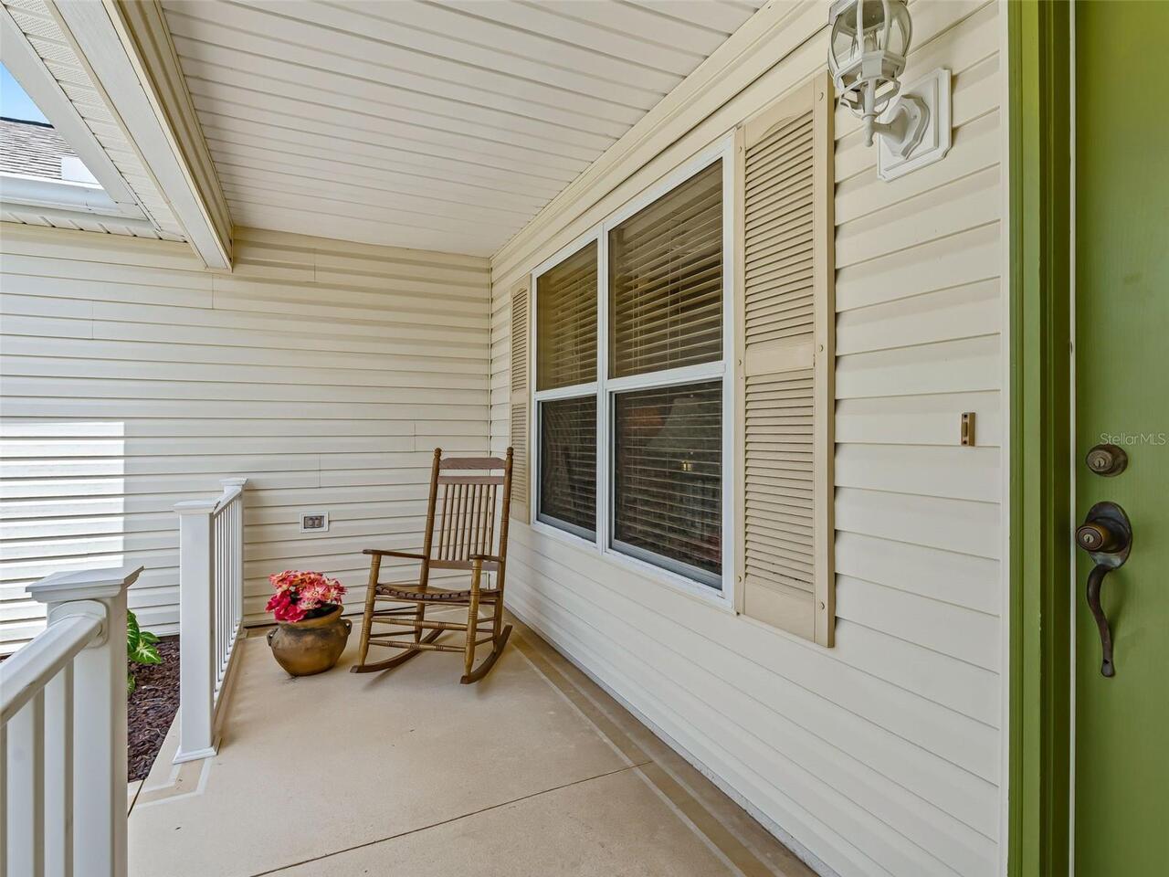 Listing Photo 8