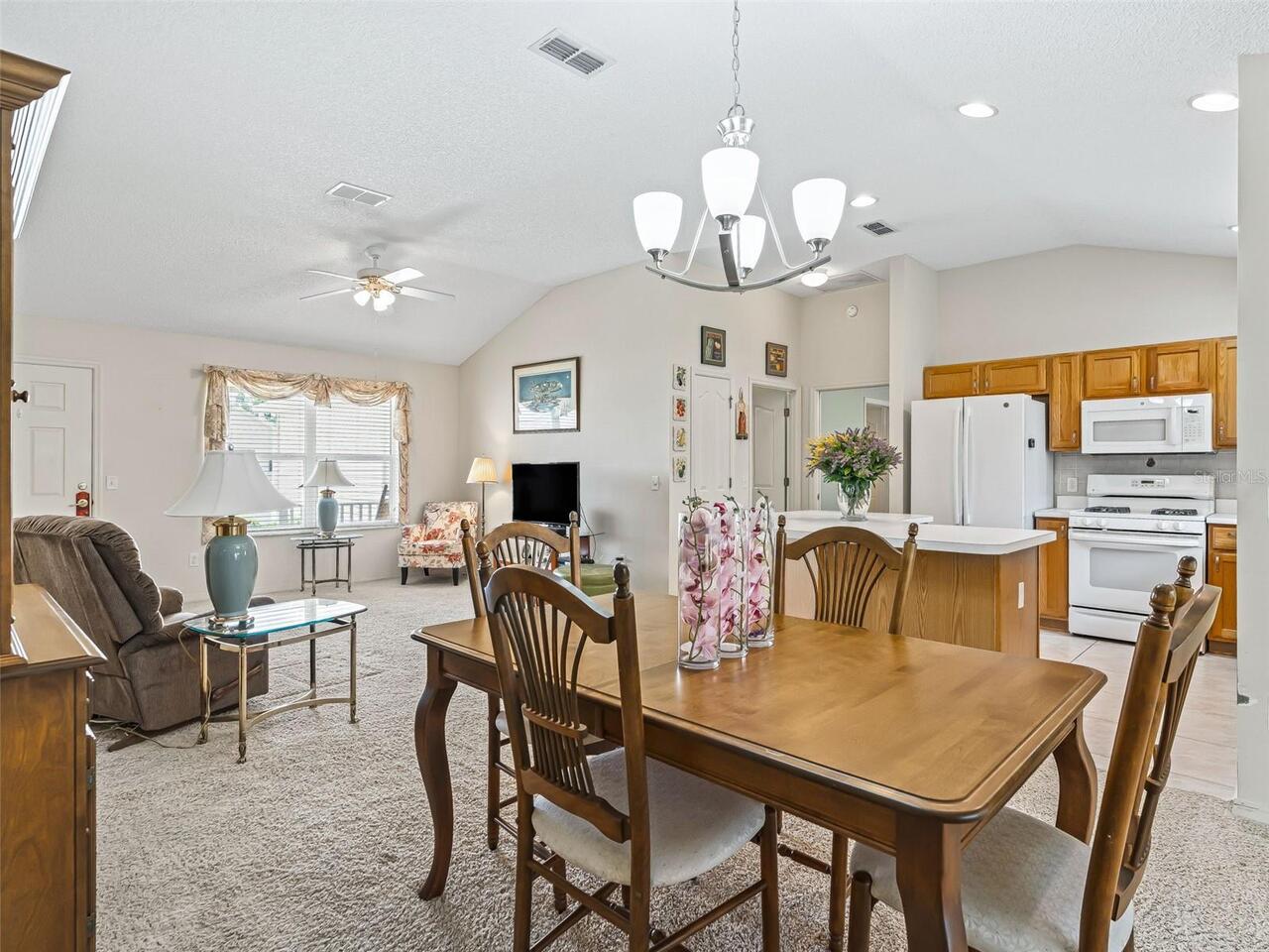 Listing Photo 14
