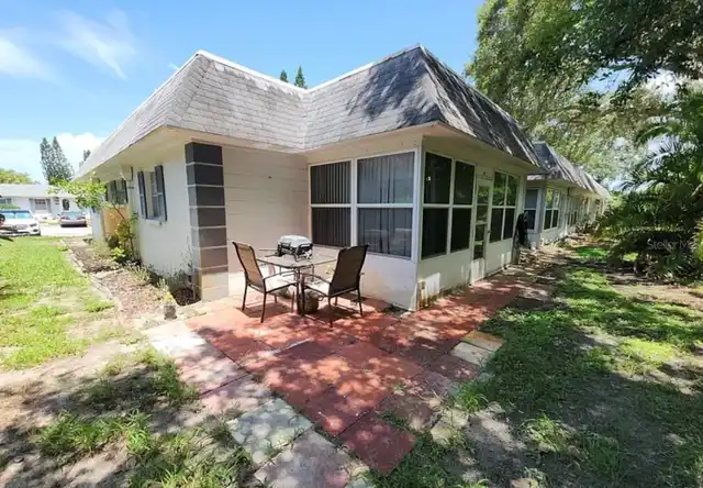 Listing Photo 23
