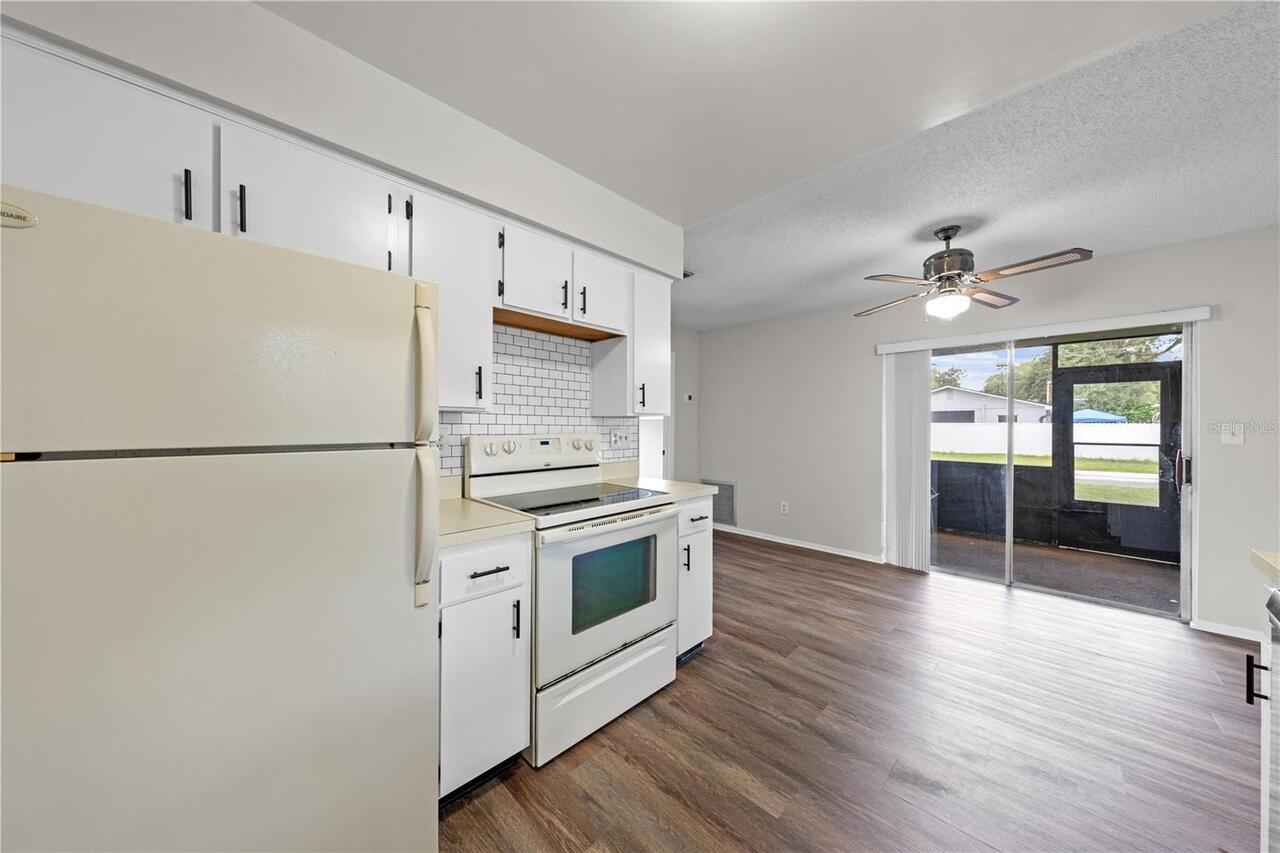 Listing Photo 17