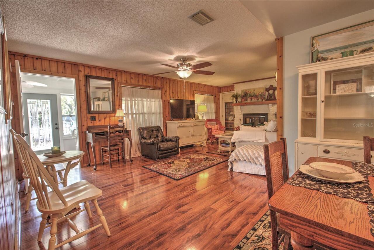 Listing Photo 7