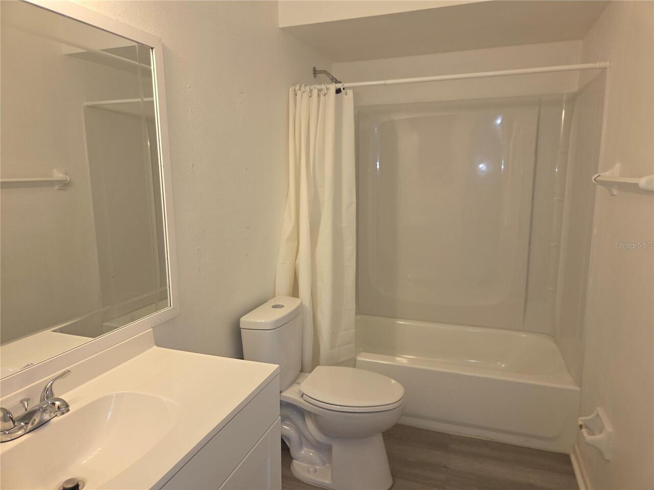 Listing Photo 20