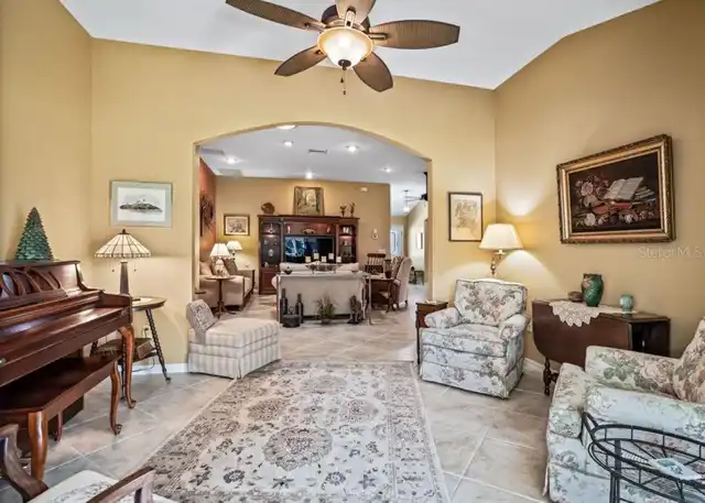 Listing Photo 33