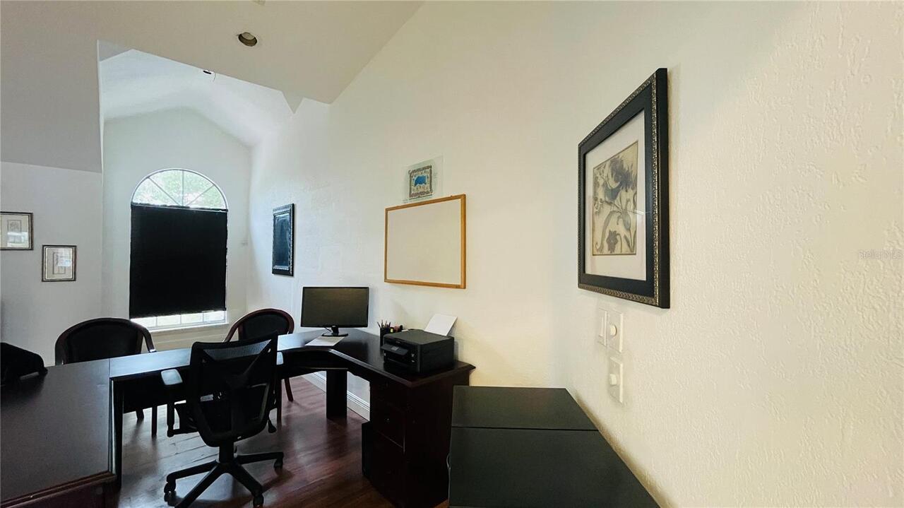 Listing Photo 15