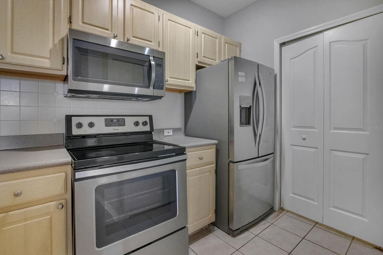 Listing Photo 9