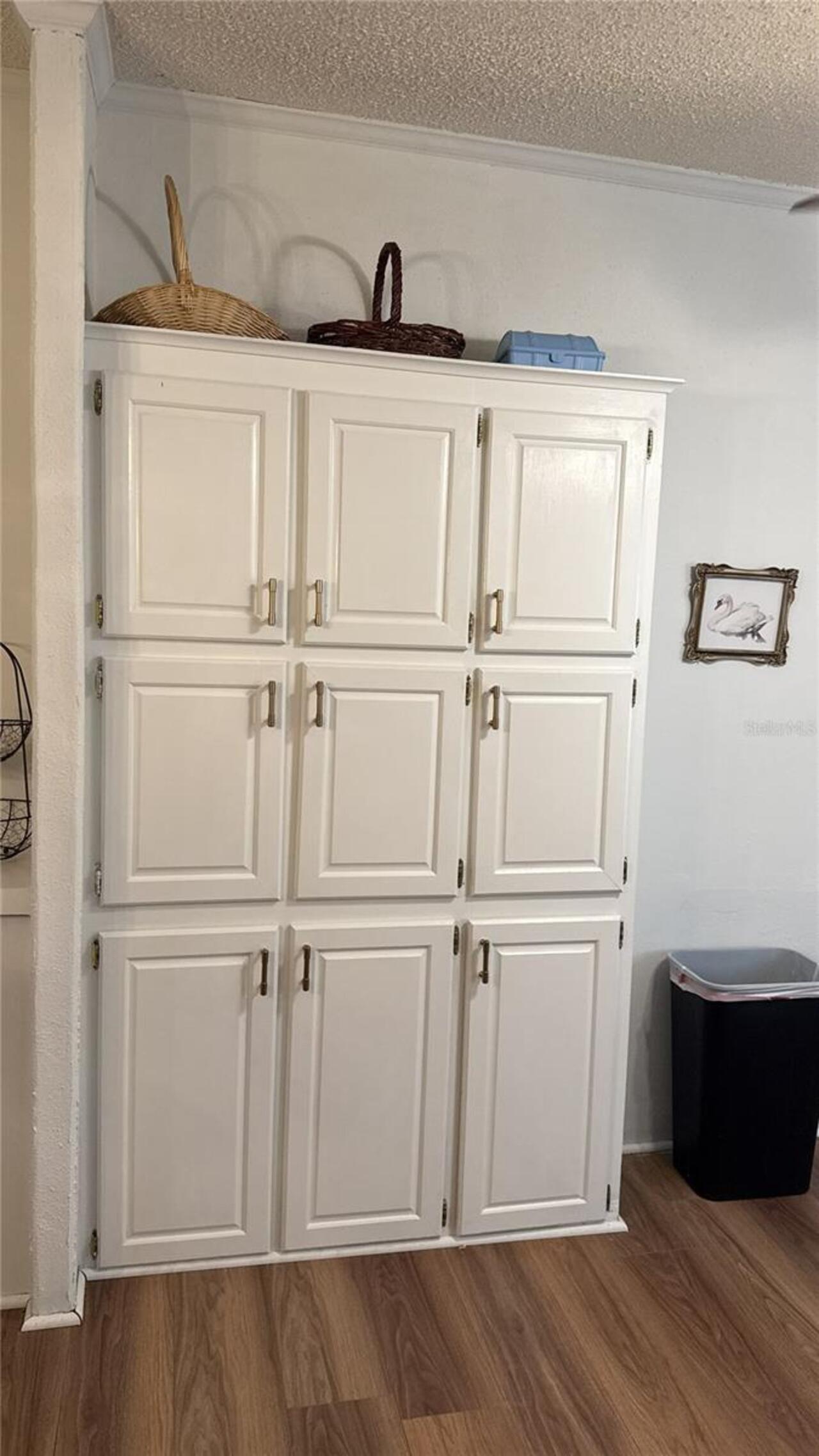 Listing Photo 9