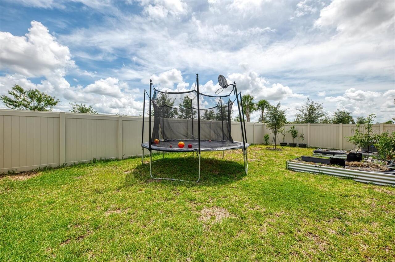 Listing Photo 43