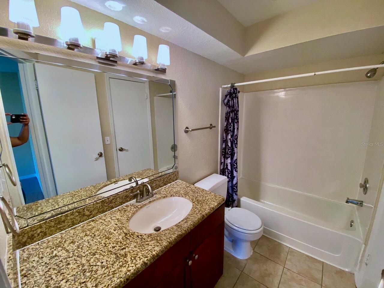 Listing Photo 10