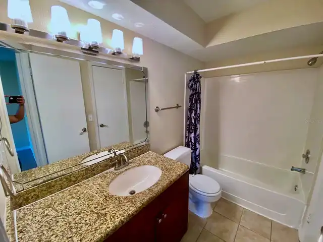 Listing Photo 10