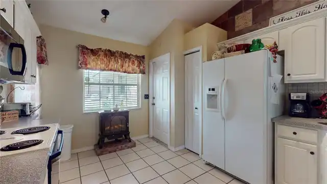 Listing Photo 15