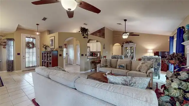 Listing Photo 23