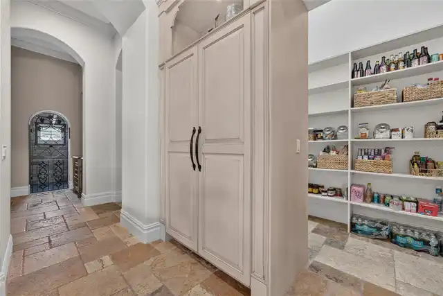Listing Photo 21