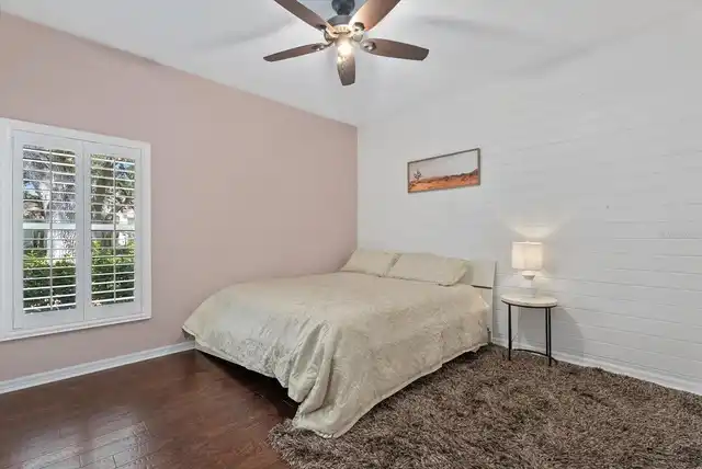 Listing Photo 25
