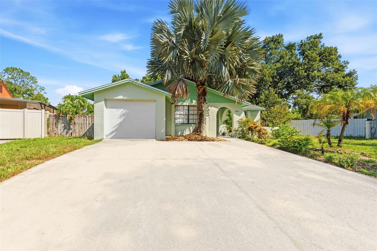 Listing Photo 10