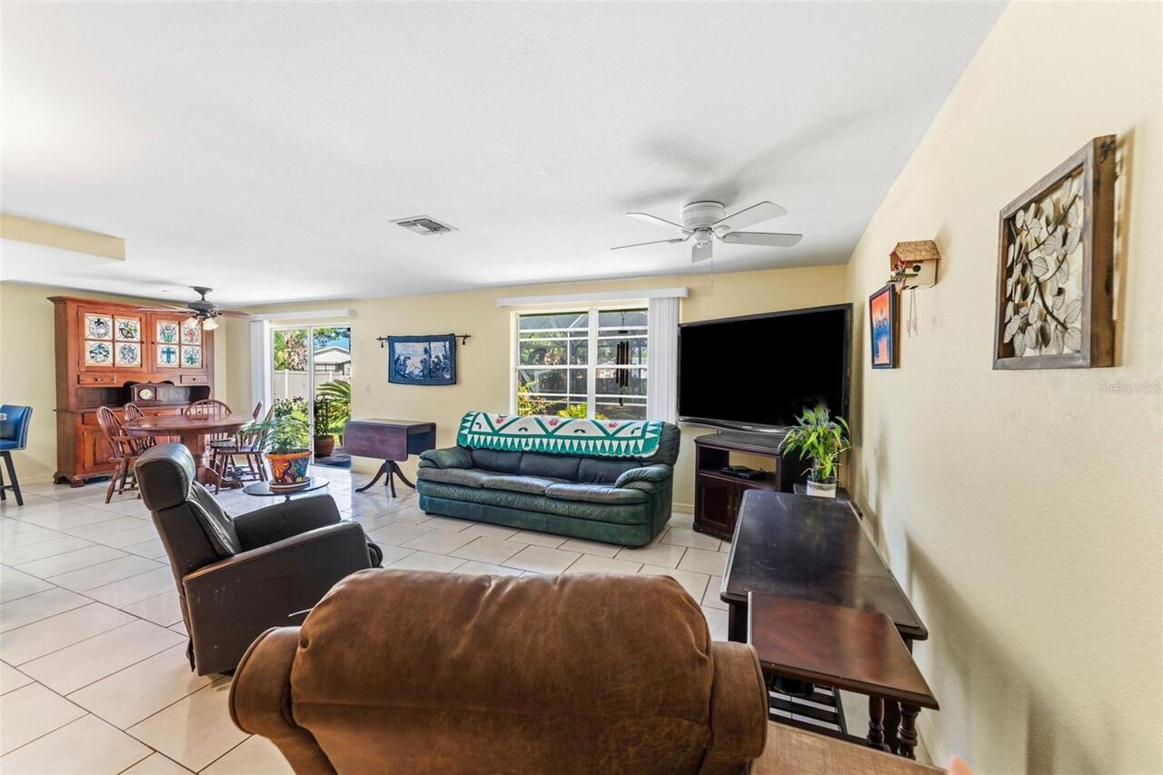 Listing Photo 13