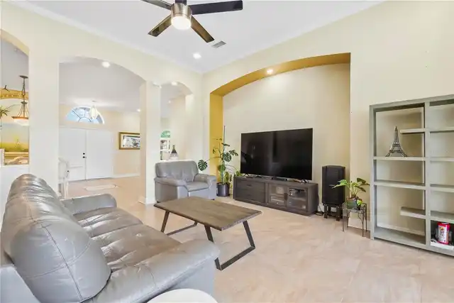 Listing Photo 21