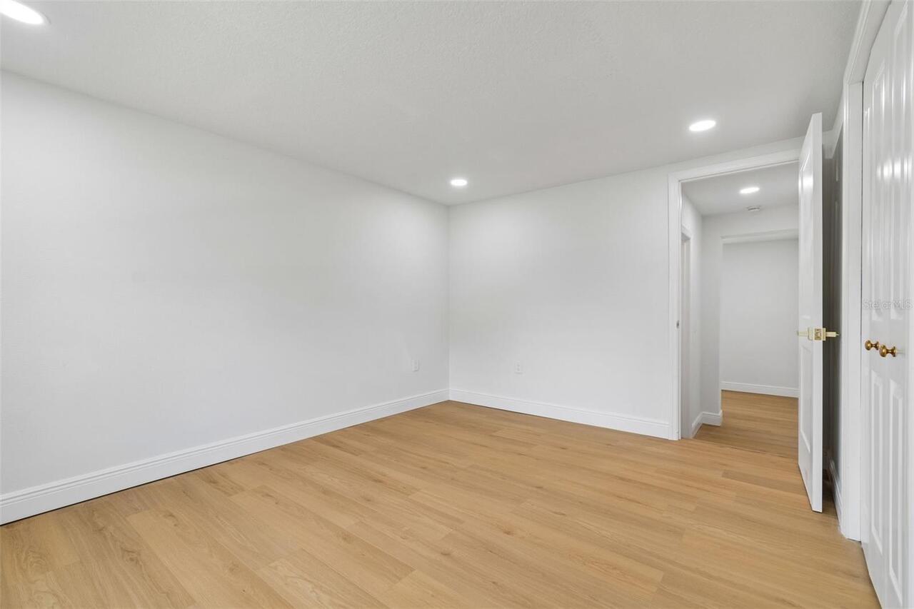 Listing Photo 29