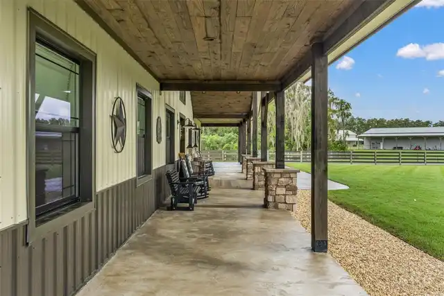 Listing Photo 14