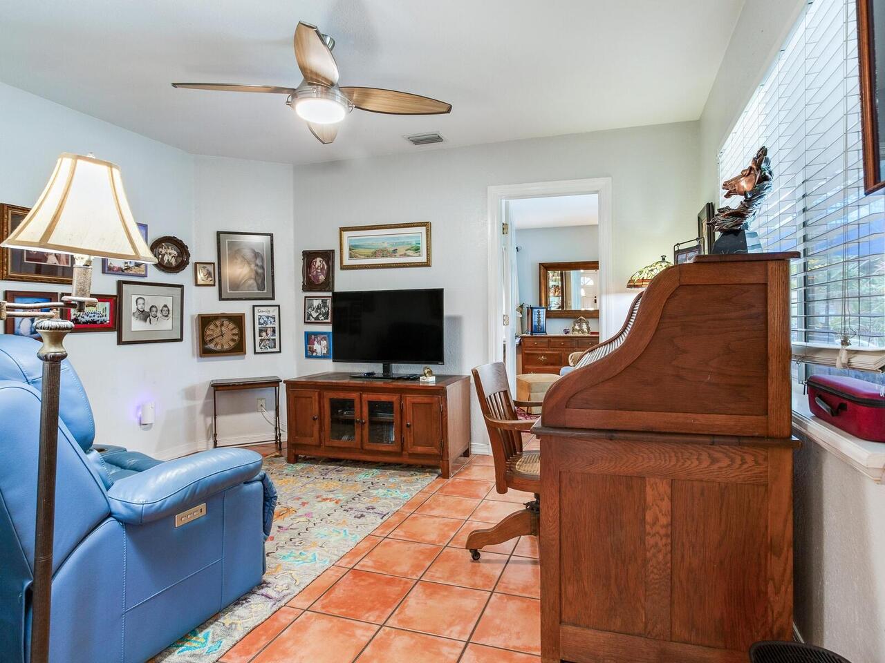 Listing Photo 23
