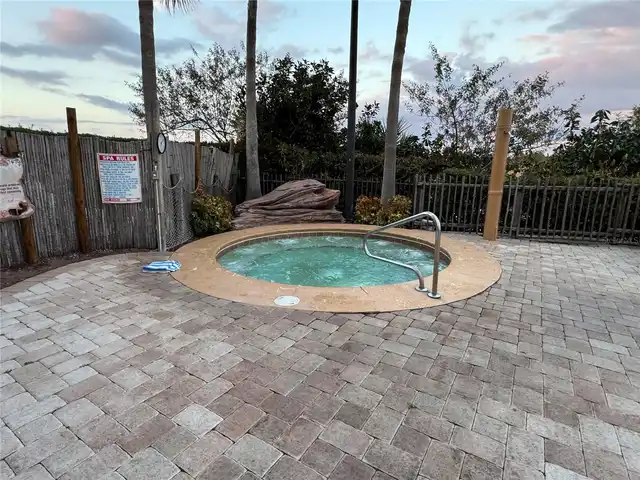 Listing Photo 28
