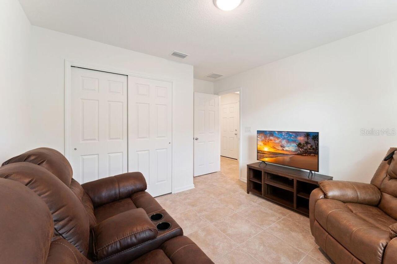 Listing Photo 28