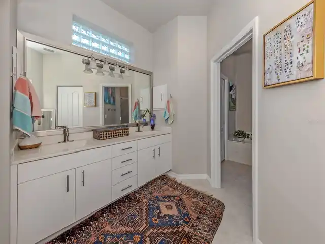 Listing Photo 23